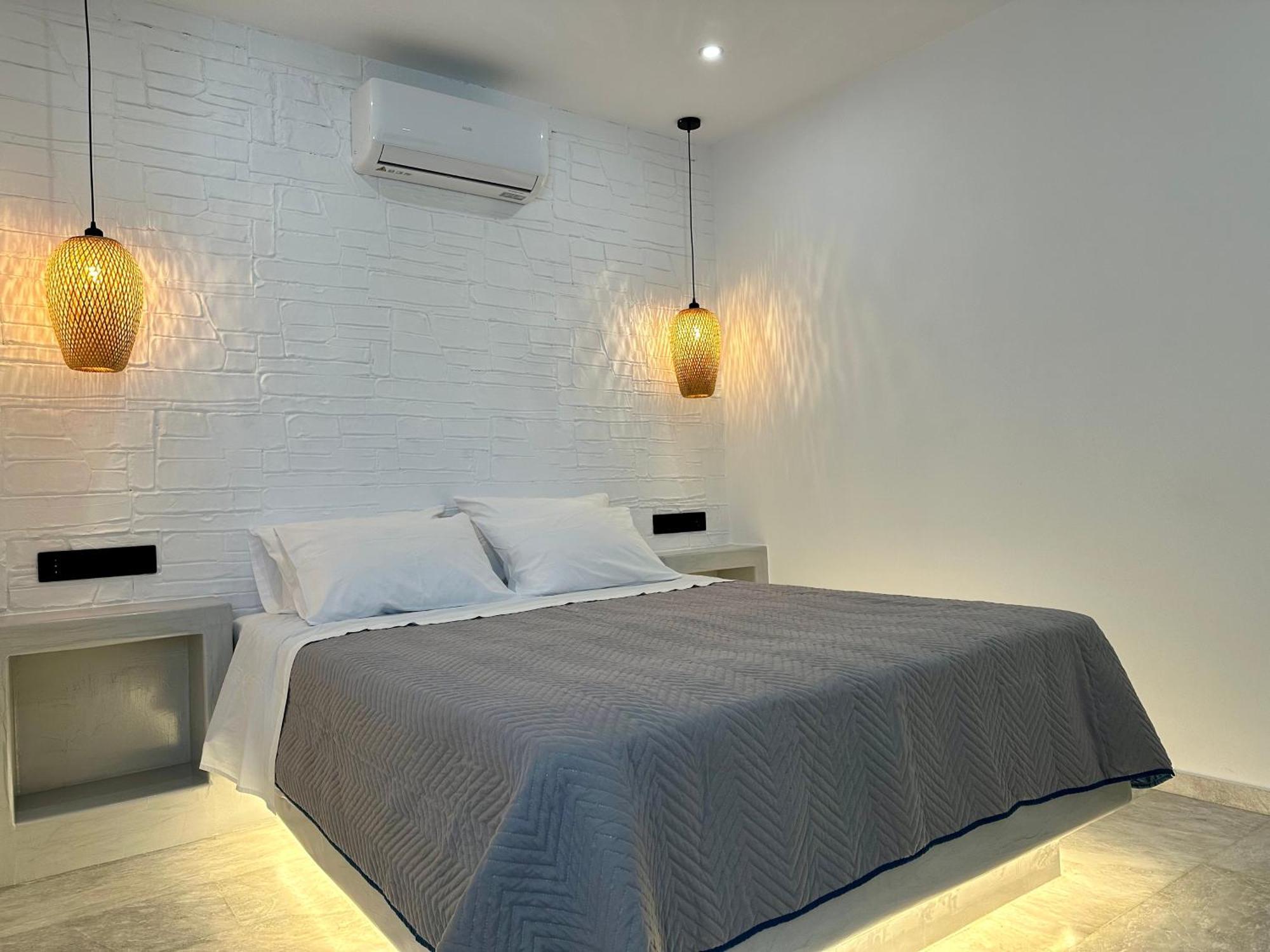 Aphrodite Hotel & Apartments Хора Екстер'єр фото
